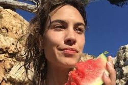 流言板]火箭社媒发布谢泼德和泰特拍摄定妆照的花絮视频